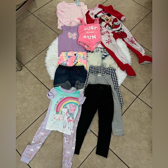Girl bundle clothes - Picture 1 of 4